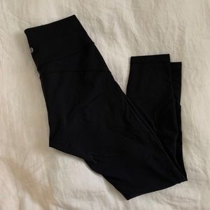 Lululemon In Movement Tight 28”